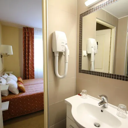 Atlantic Hotel Lourdes